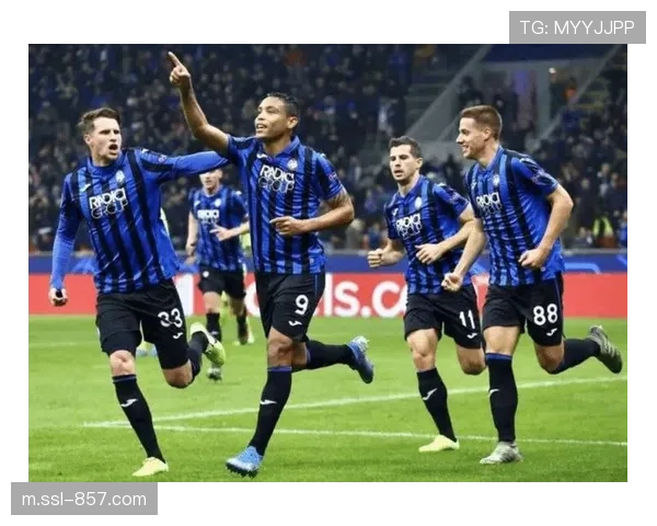 半场战报:亚特兰大1-1萨索洛,双方互有攻守